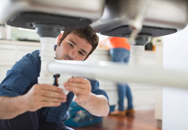 Best Clogged Drain Plumber  in London, OH